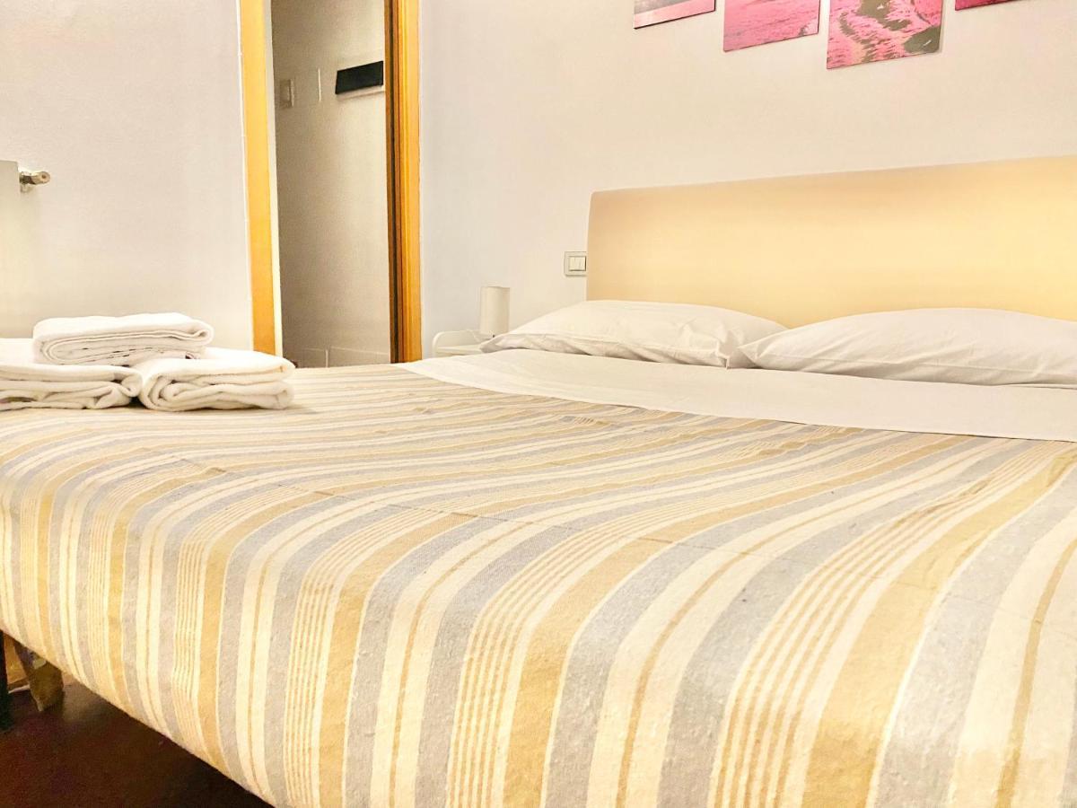 Апартаменти Bilocale In Piazza Duomo 4Pax Мілан Екстер'єр фото